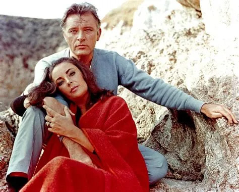 The Sandpiper? A Tale of Forbidden Love and Artistic Tension Starring Elizabeth Taylor!